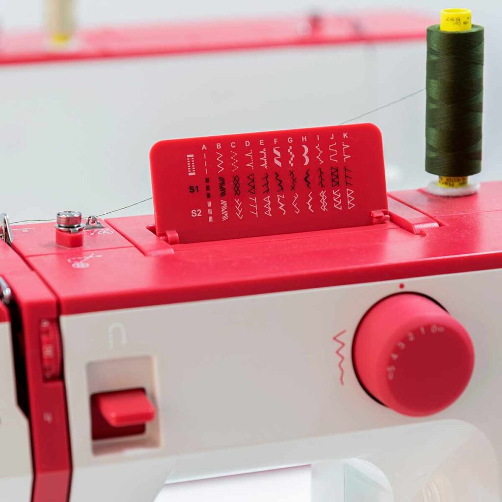 Máquina de coser 2